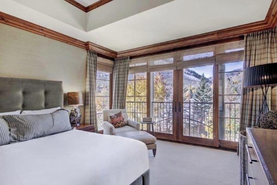 Bedroom 1 - Vail Ritz-Carlton Residence Club