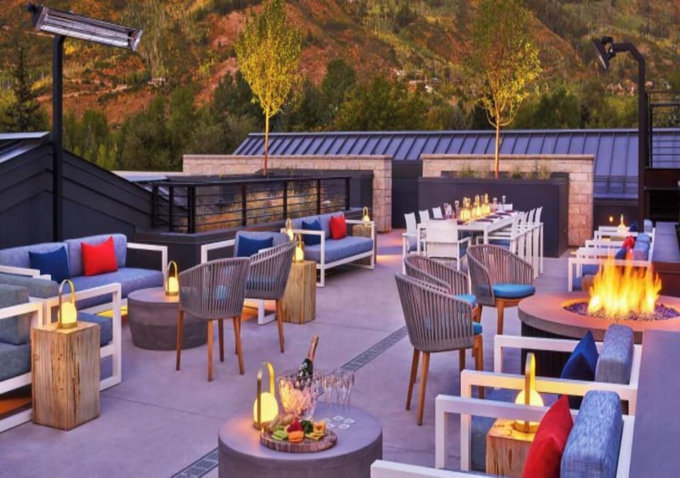 The W Aspen Rooftop Seating