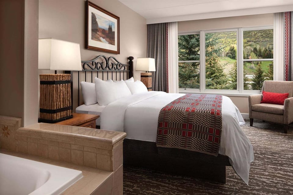 King bed in master suite, evergreen building