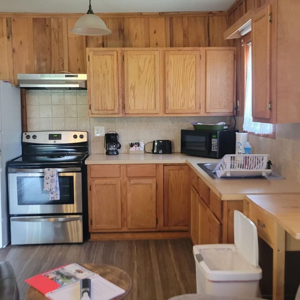 Fully stocked kitchen