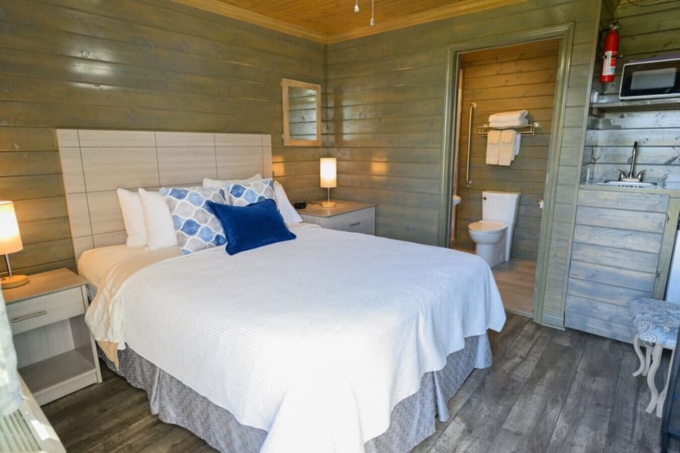 Queen bed in main room