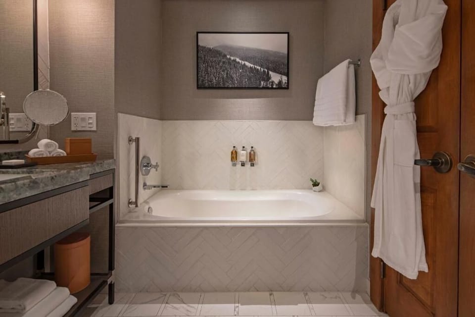 Double Queen Room