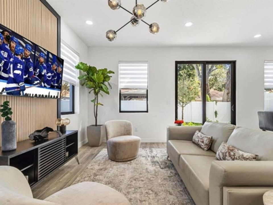 Welcome to the 7593 Gesualdo hosted by Veteran owned Vacation Alchemy!