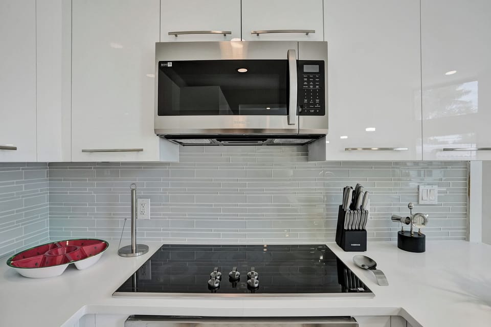 Kitchen Unit B (1)