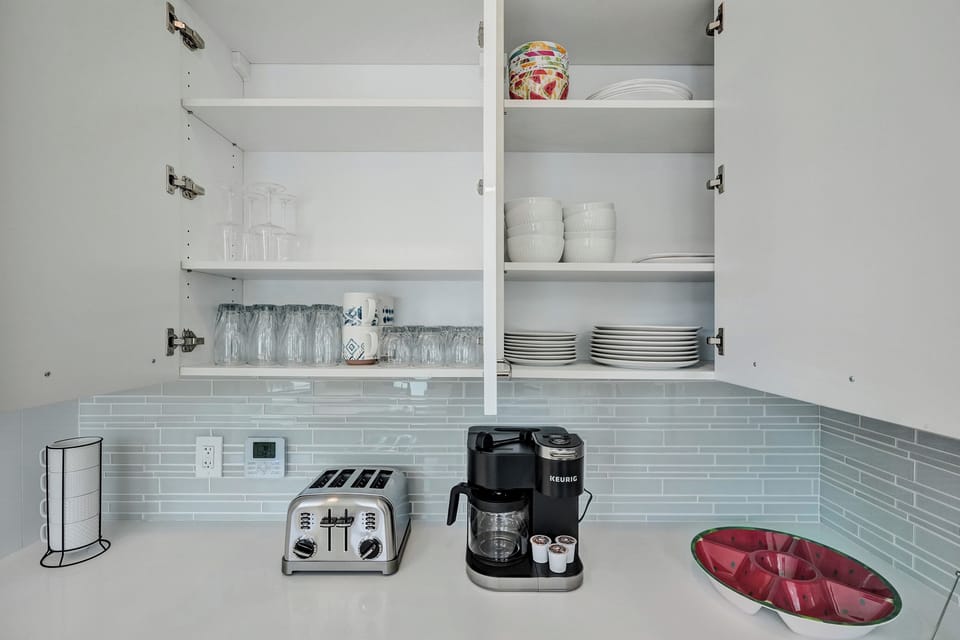 Kitchen Unit B (2)