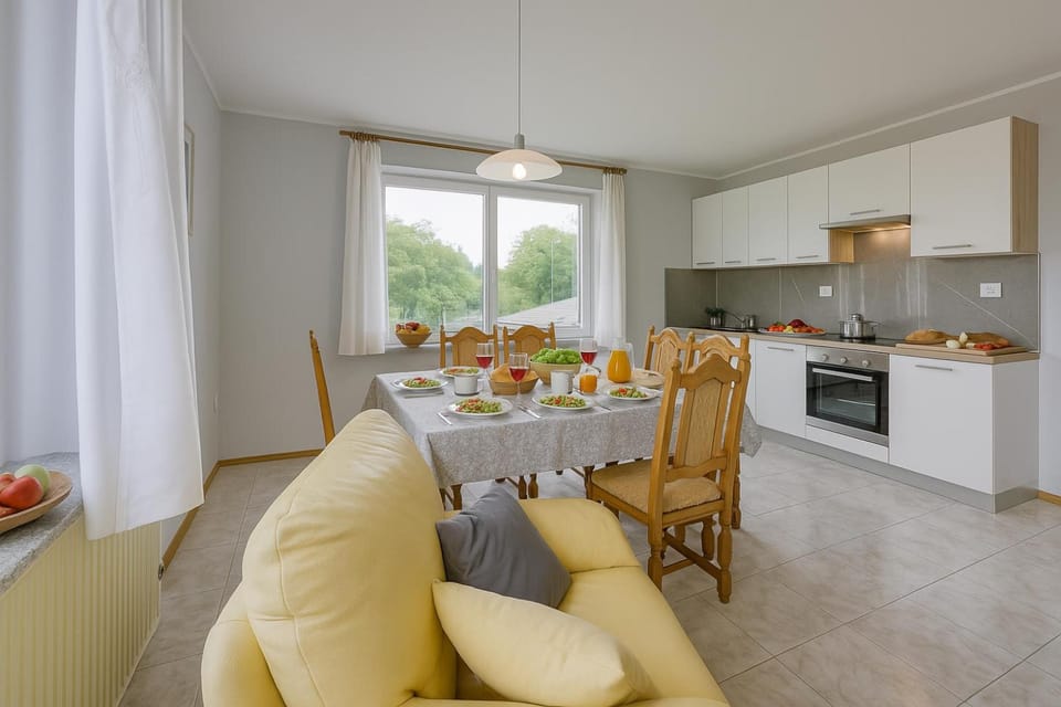 Kitchen and dining area