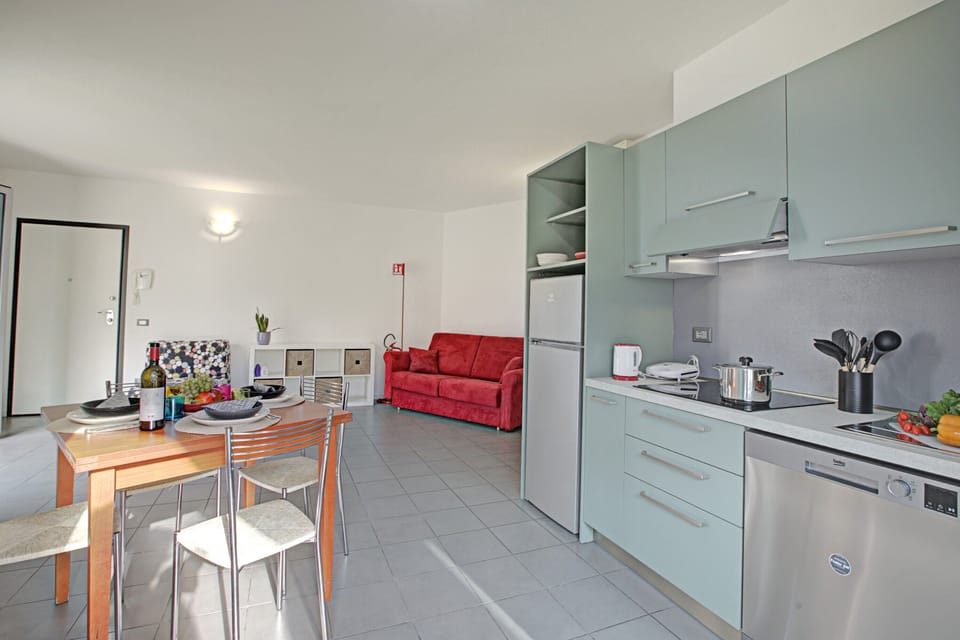 Kitchen and dining area