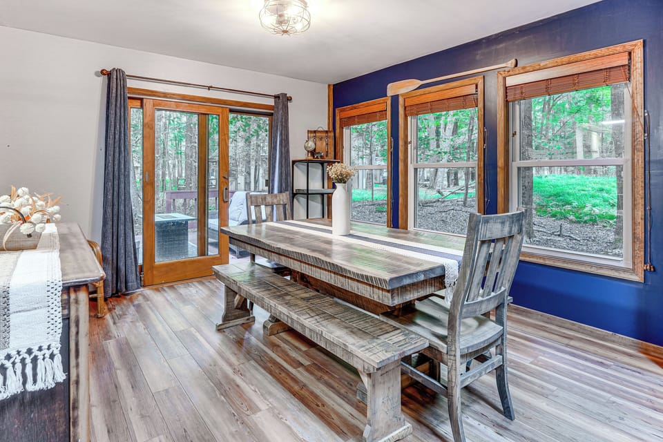 Dining Area | 1st Floor