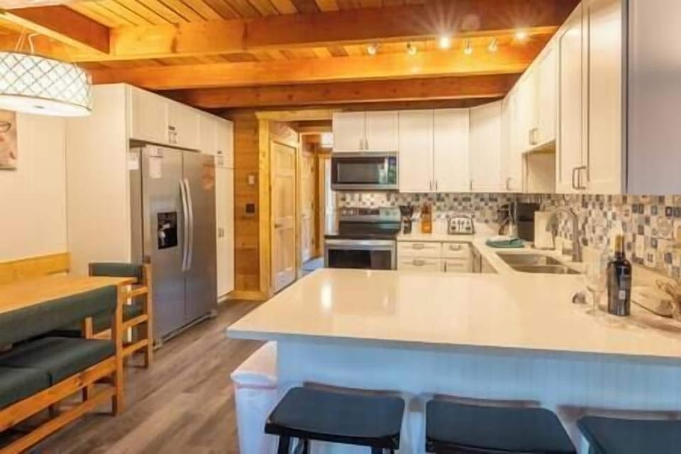 373dbe63 7b9f 4609 94bb 5e86eb1e500b