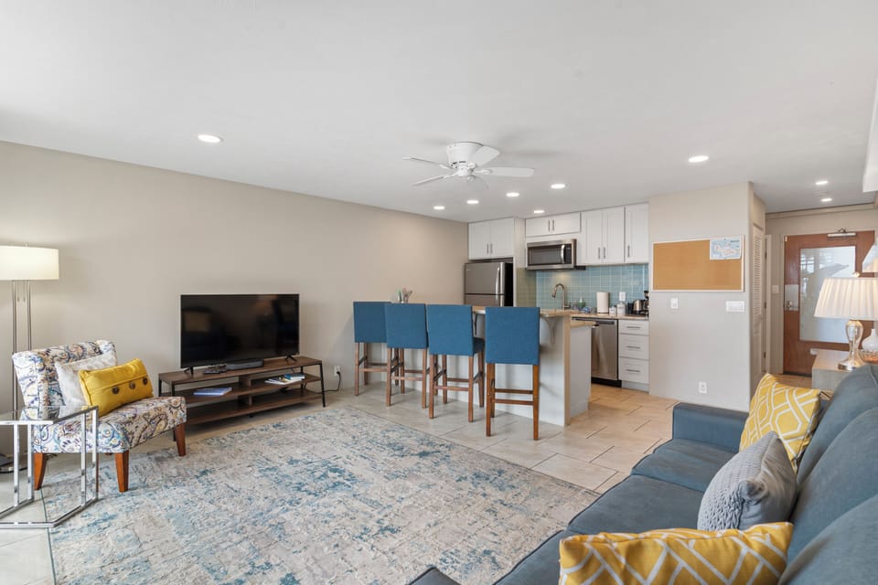 Kitchen and Living