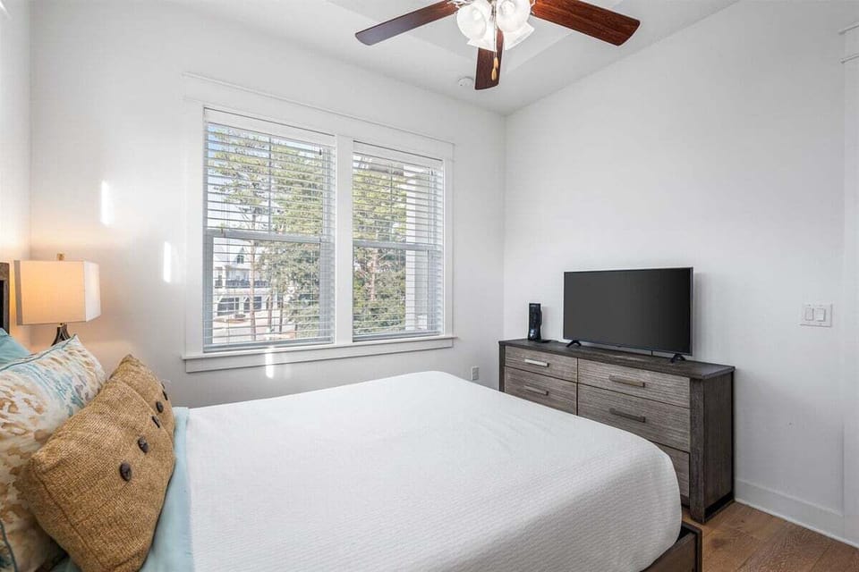 No wasted days waking up in this bright space!