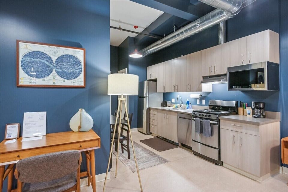 A smart little work nook to keep you productive and comfortable.