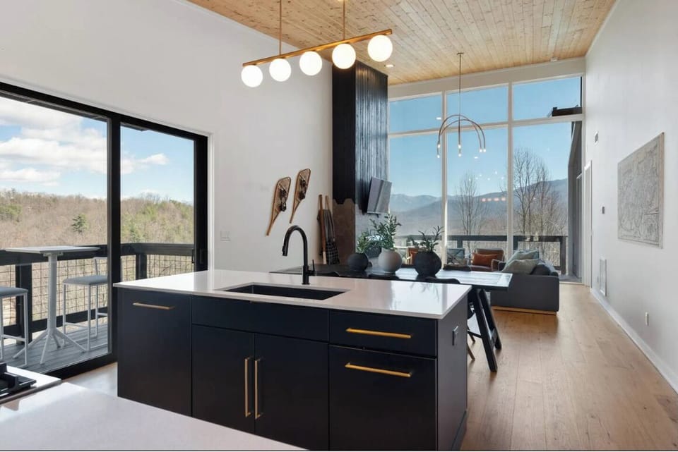 View that goes for miles! Enjoy preparing a meal with a one-of-a-kind view.
