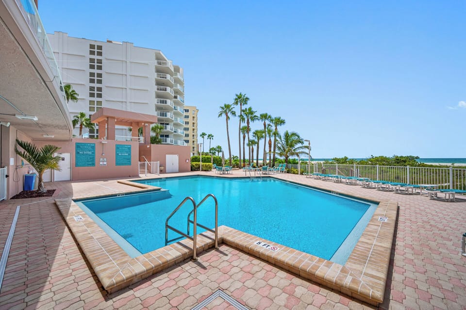 Complex beachside heated pool