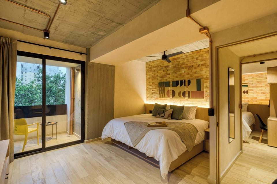 King room

