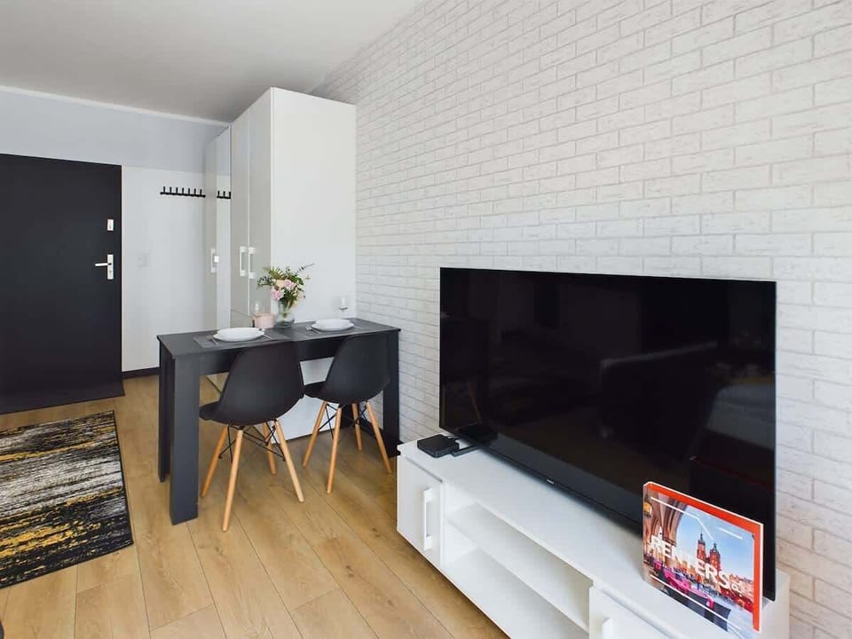Close-up of the TV nook and dining area.