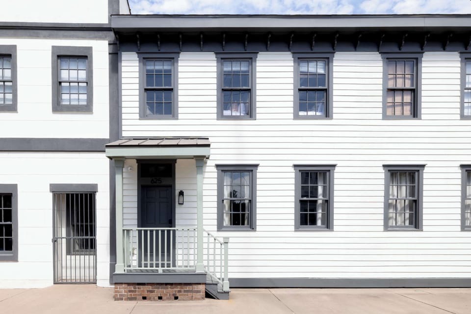 Exterior View | Renovated Townhome | Part of 6 Unit Collection