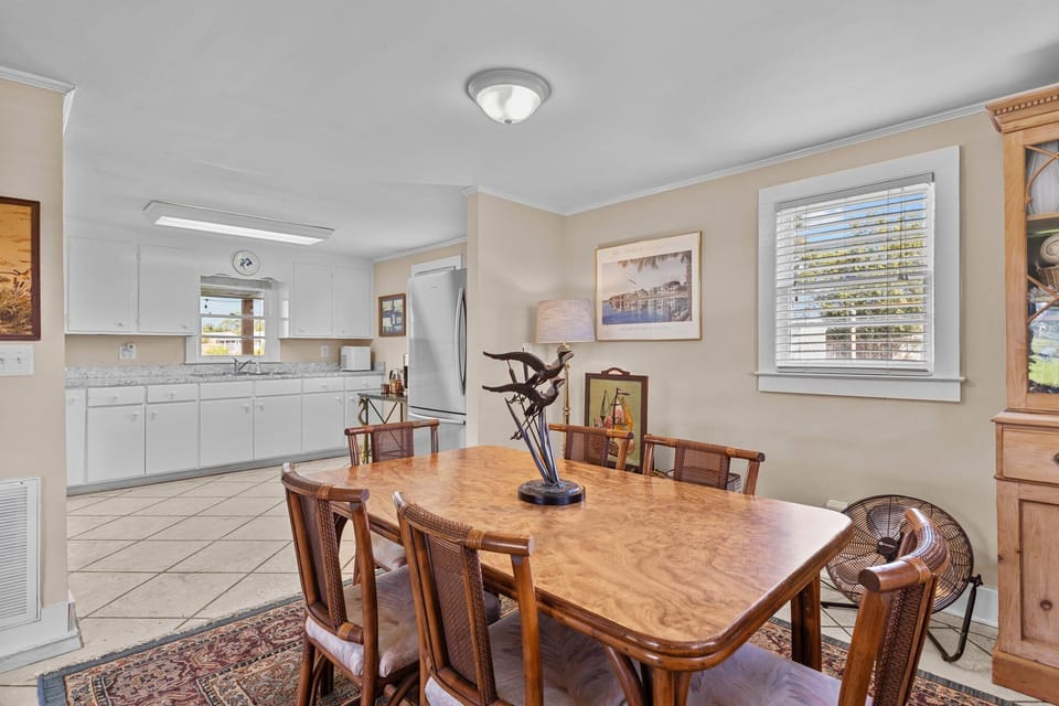 Looking into the kitchen