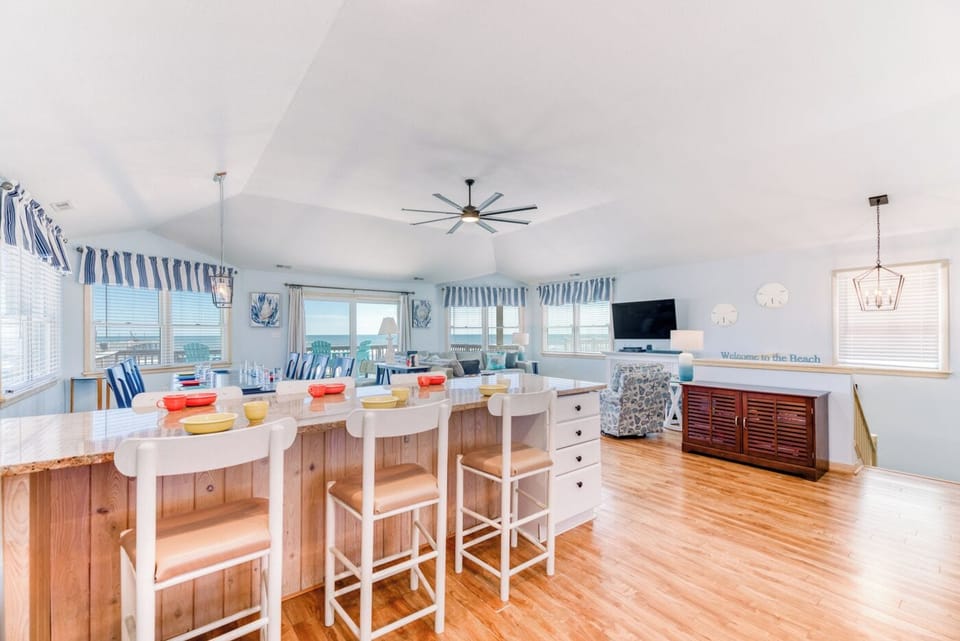 Top Level Kitchen