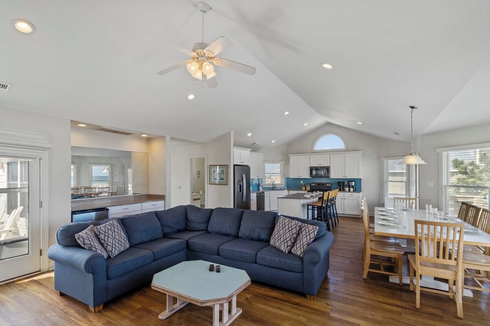 Top Level Living Area