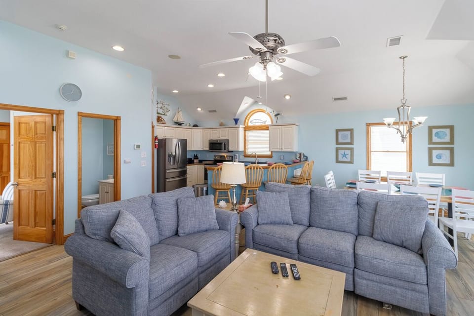 Top Level Living Area