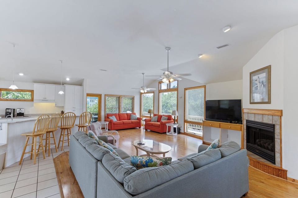 Top Level Living Area