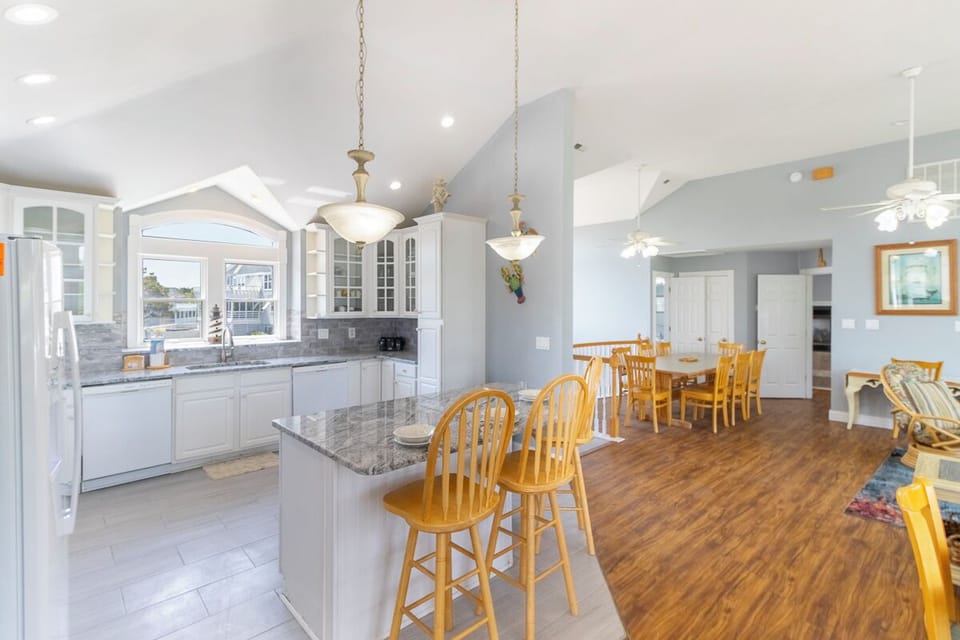 Top Level Kitchen