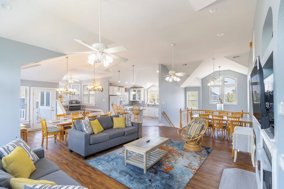 Top Level Living Area
