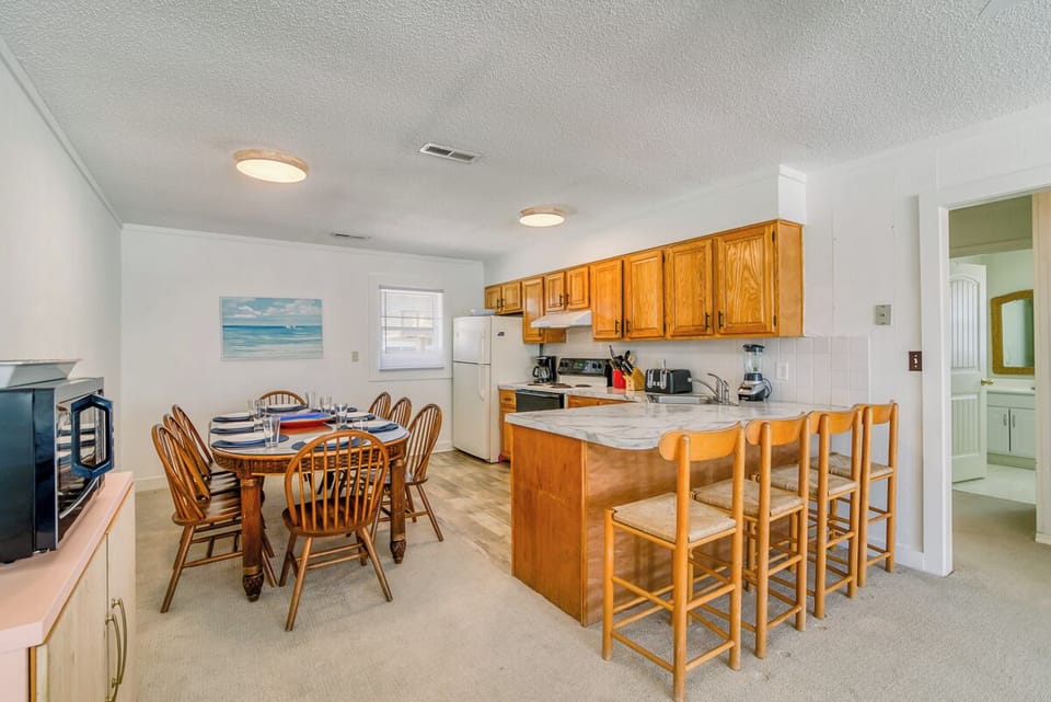 Dining Area and Kitchen