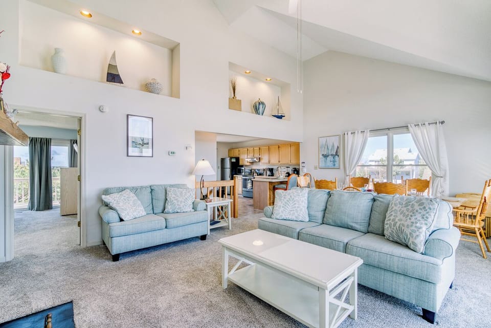 Top Level Living Area
