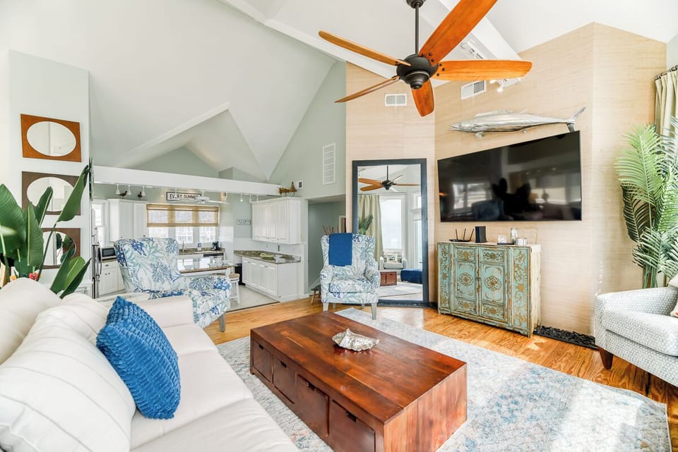 Top Level Living Area