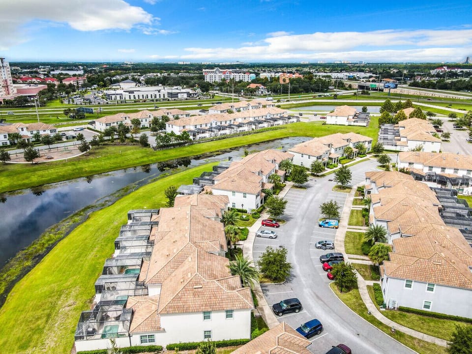 Spacious. Scenic. All yours.