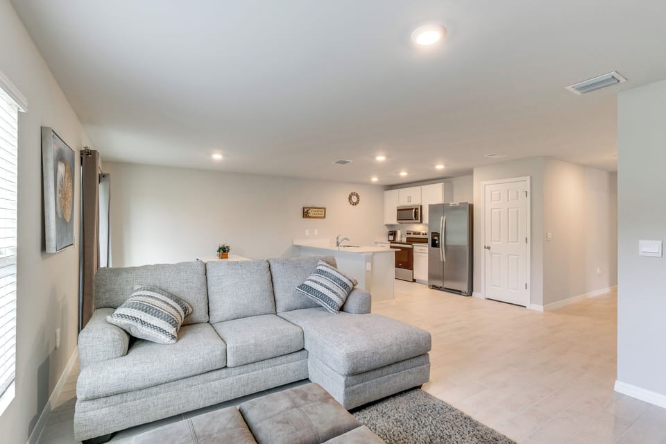 Port Charlotte Vacation Rental | 4BR | 2BA | 1,500 Sq Ft | Small Step for Entry