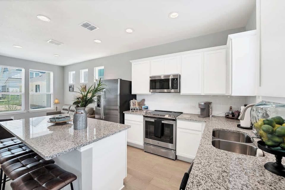 TONS of counter space for preparing your meals.