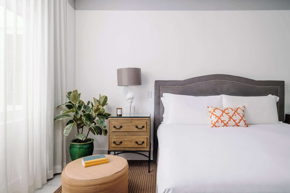 Unit with King-sized bed