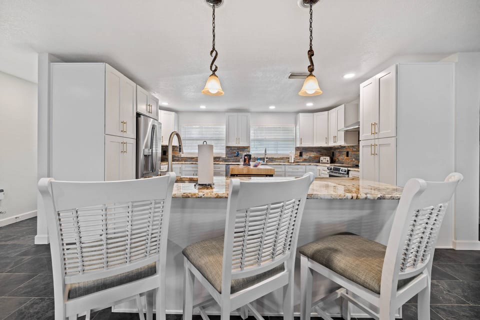 Beautiful updated kitchen