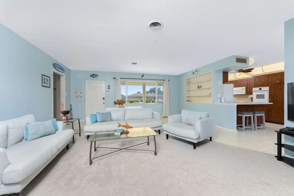 Spacious Living Room