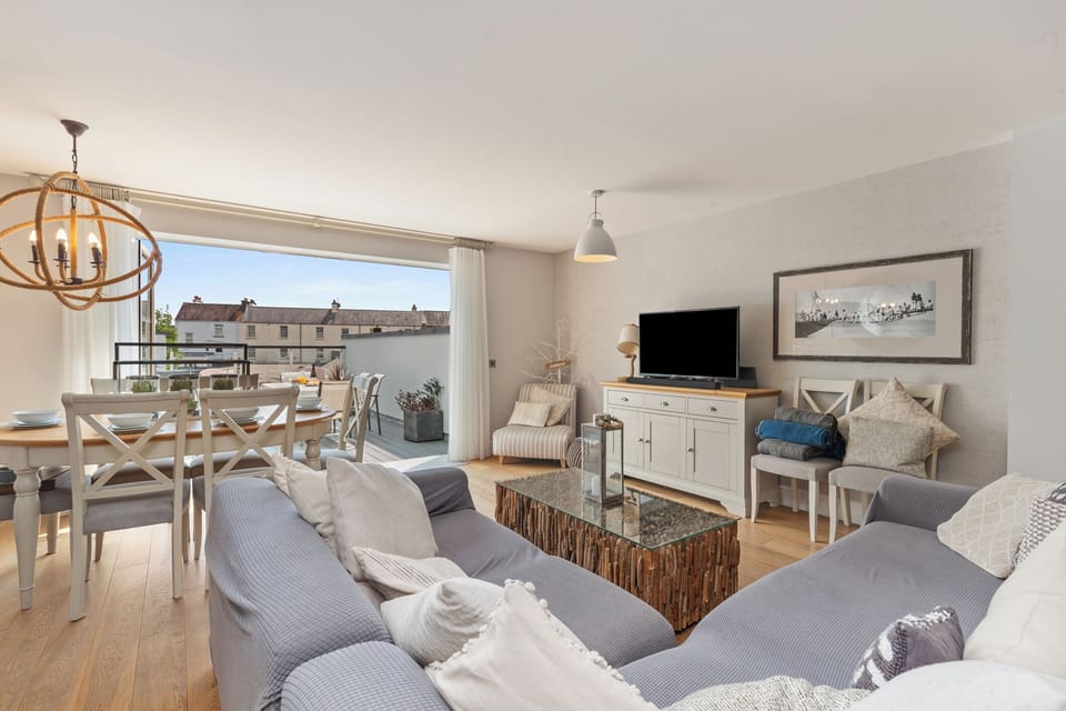 Close to Village and Beach