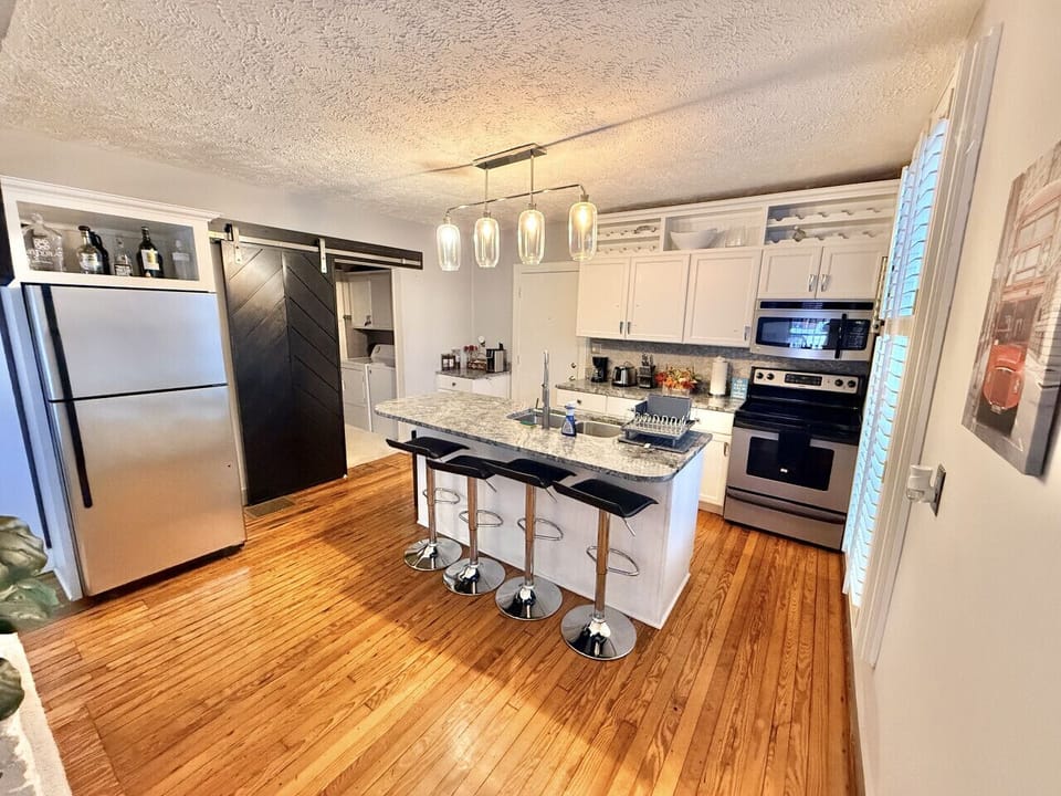Fully Stocked Kitchen