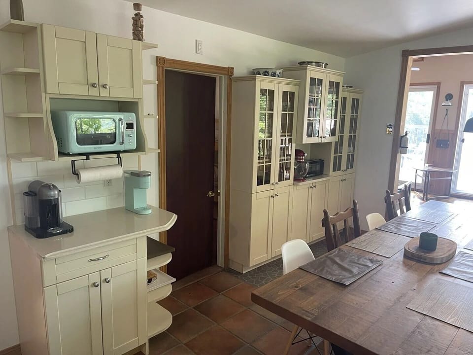 Kitchen (1)