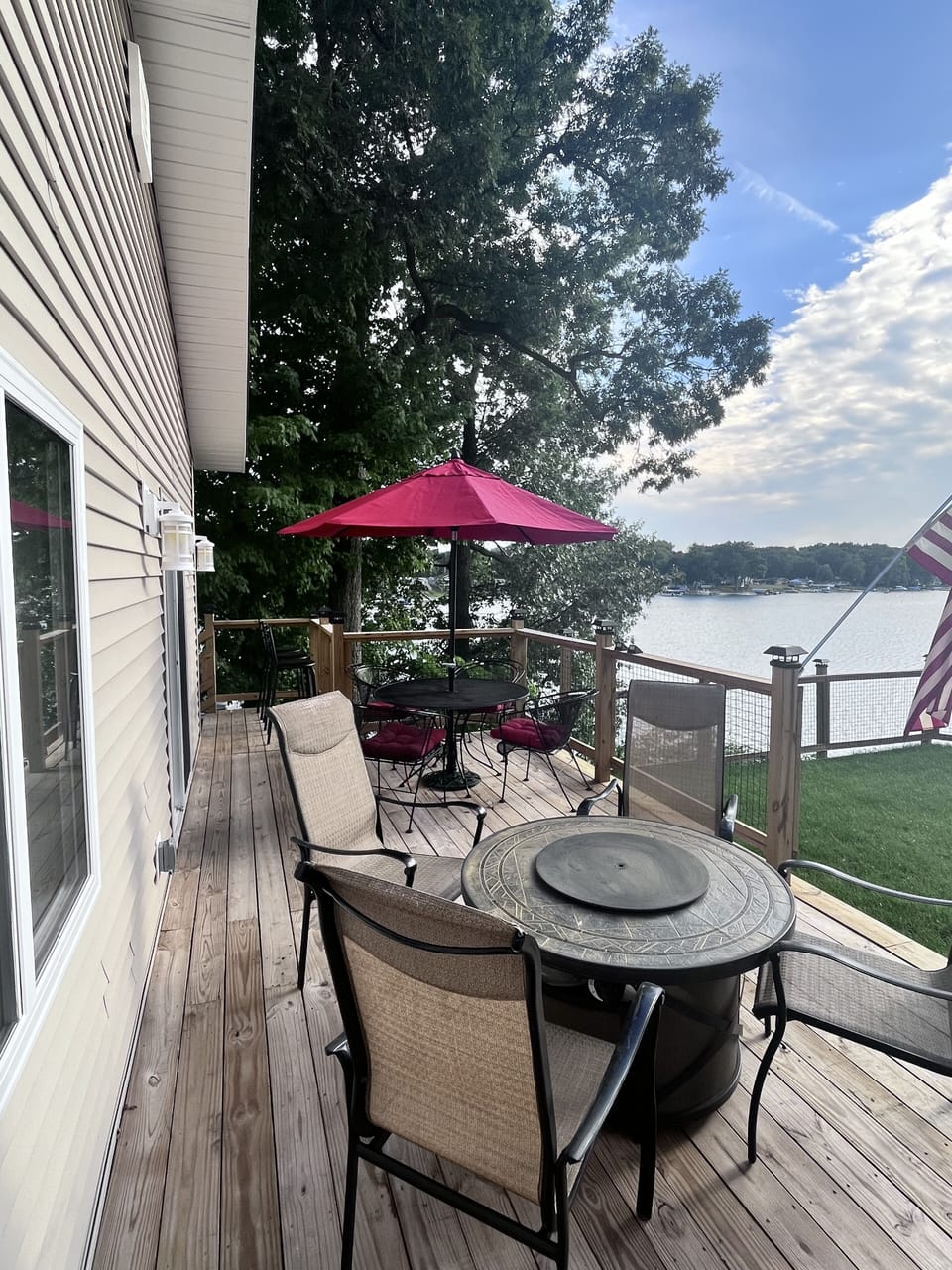 Roast marshmallows and enjoy meals on the outdoor deck.
