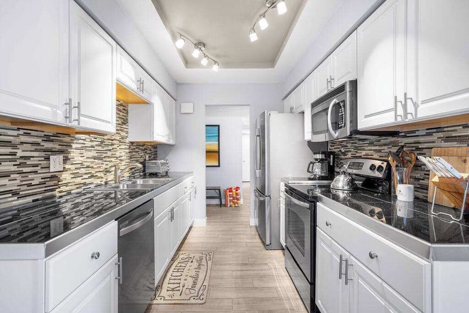 Fully equipped kitchen