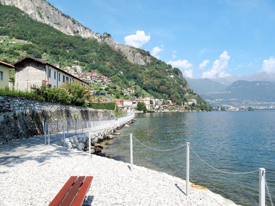 Water, Cloud, Sky, Mountain, Water Resources, Building, Lake, Coastal And Oceanic Landforms, Bank