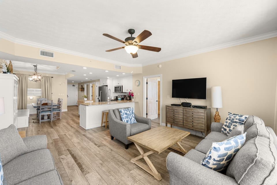 12-web-or-mls-5004-thomas-dr-1108