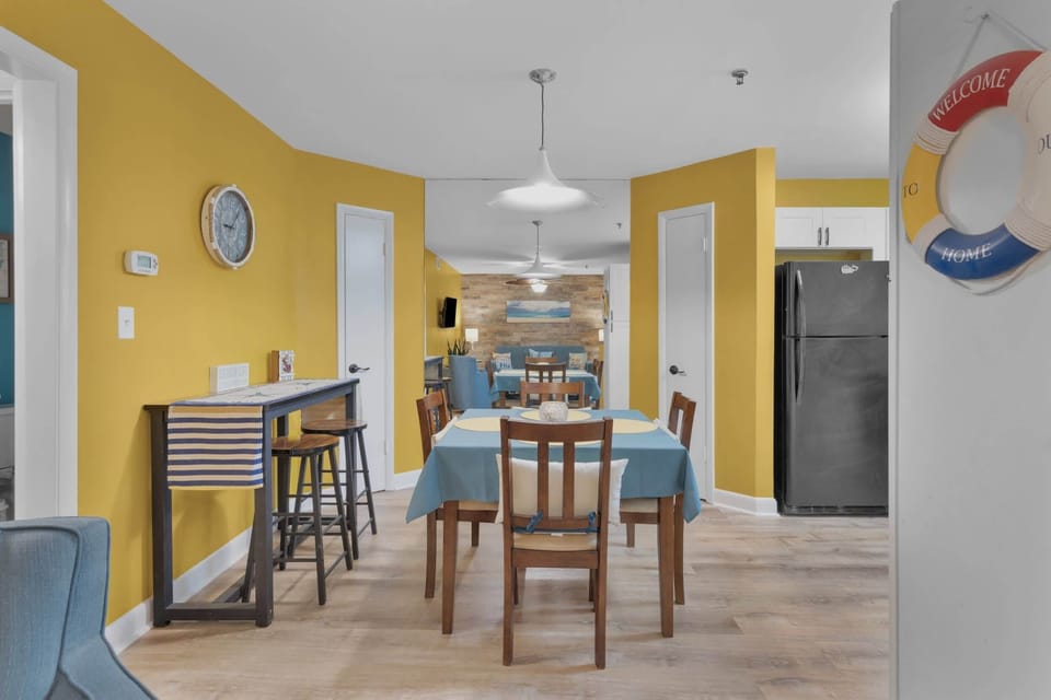 Dining table with seating for 4