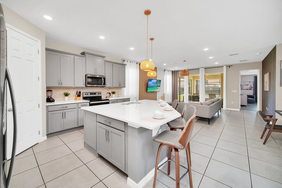 5-web-or-mls-8919-coconut-breeze-dr