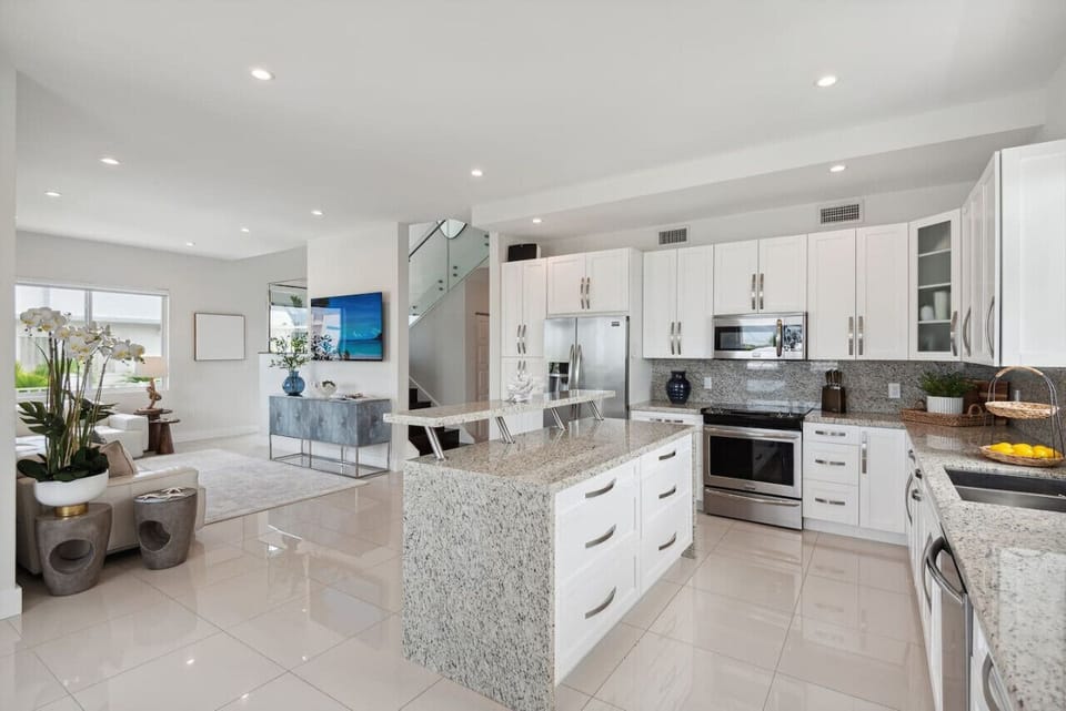 Kitchen and Living