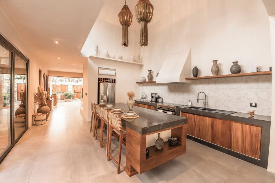 Fully equipped kitchen to cook the best dishes and enjoy with friends