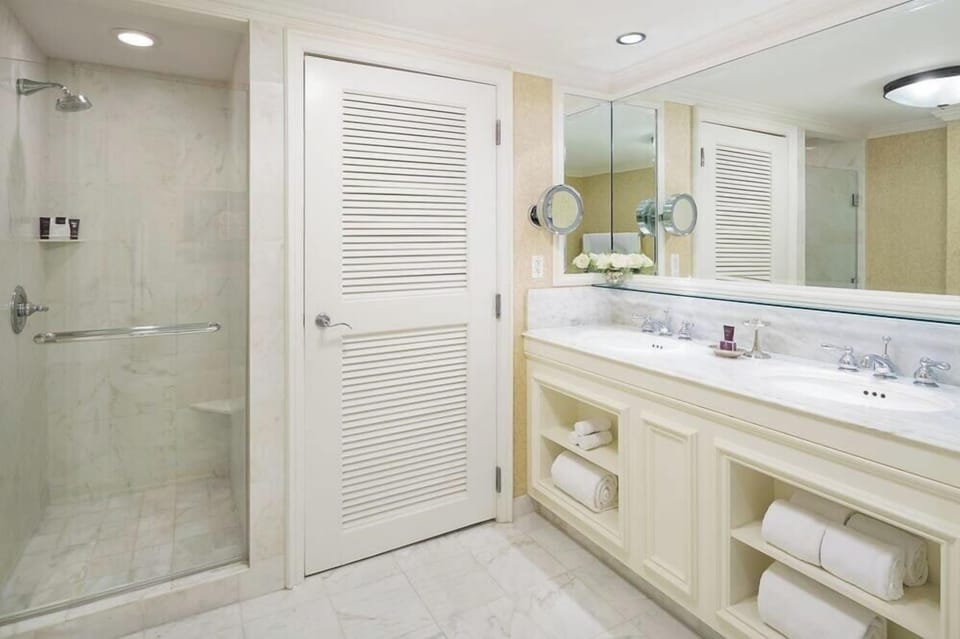 Lake View Bathroom