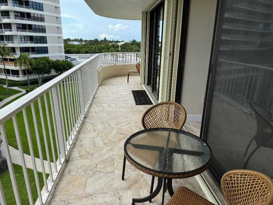 Corner  Unit - Wrap Around Balcony